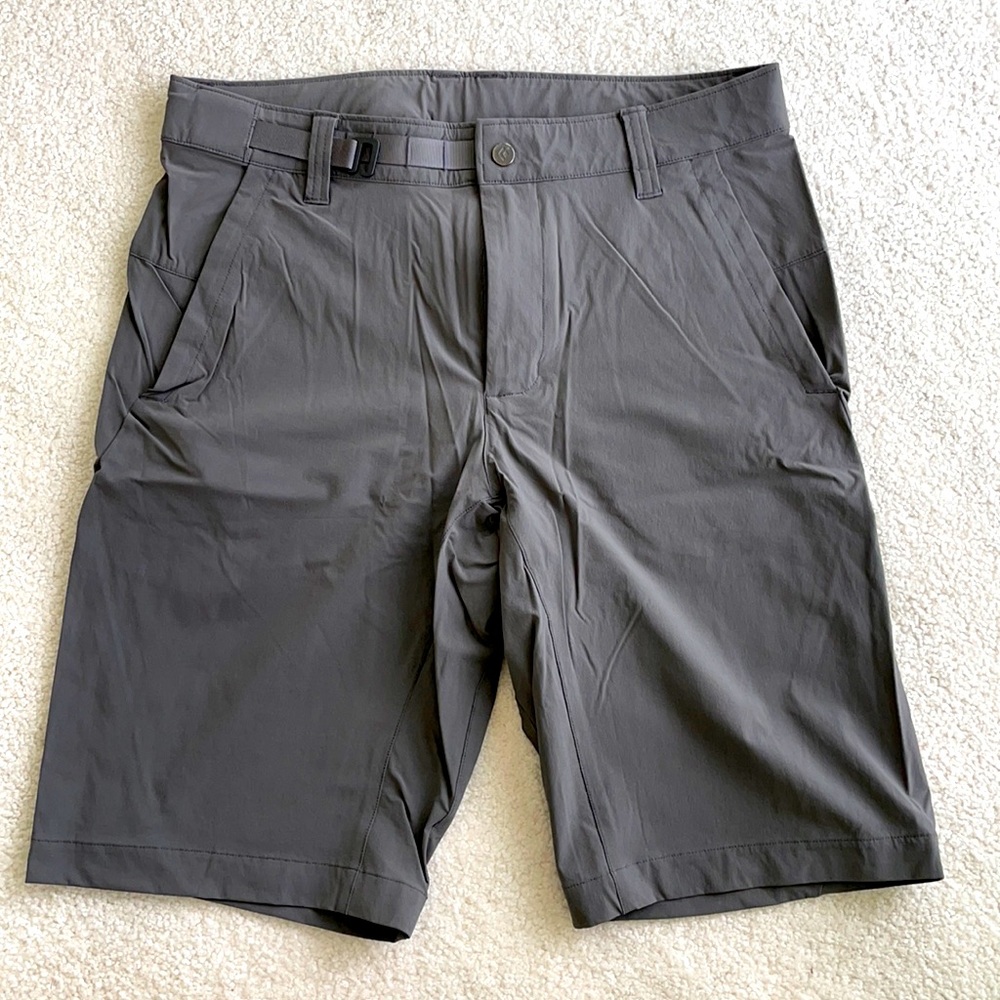 Black Diamond grey synthetic shorts in size medium